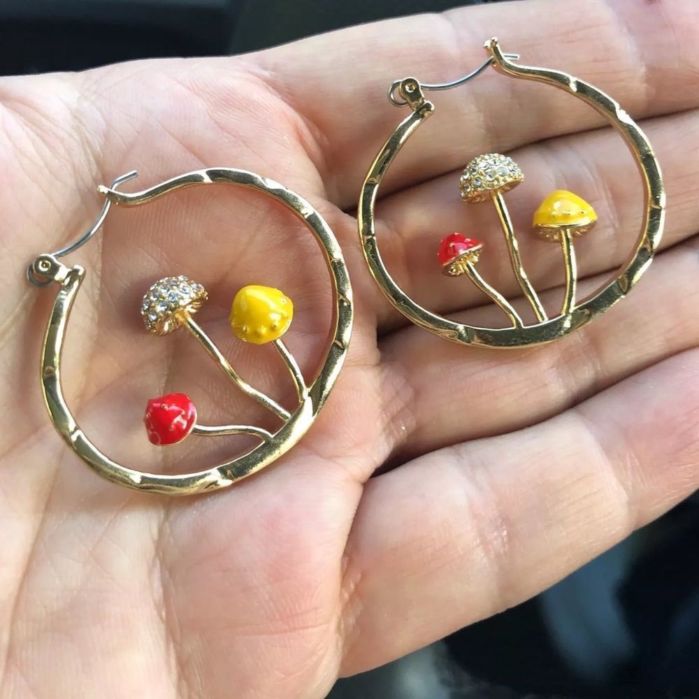 Mushroom 🍄 hoops - Picture 4 of 5